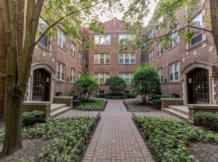 223 N Oak Park Ave APT 3E, Oak Park, IL 60302