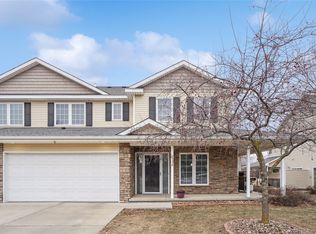 2758 NW 155th Ct, Clive, IA 50325