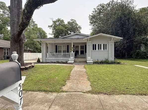 507 S Market St, Scottsboro, AL 35768