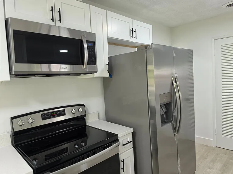 640 Westward Cir — Photo 19
