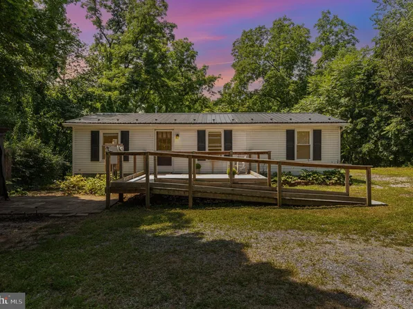 1022 Centerville Rd, Newville, PA 17241