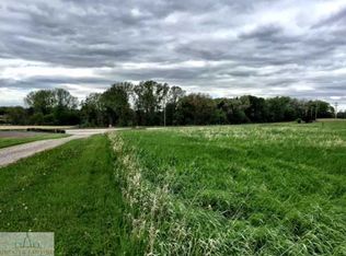 S Michigan Rd, Eaton Rapids, MI 48827