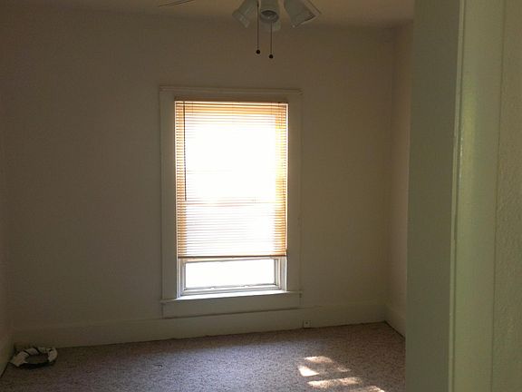 Bedroom/Living space