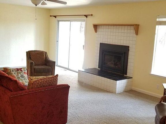 4th image of 4331 Park Woods Dr