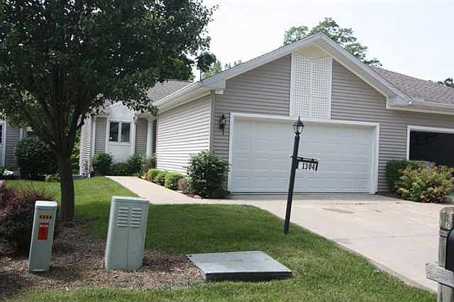 1st image of 1304 W Cress Creek Ct