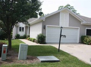 1304 W Cress Creek Ct, Peoria, IL