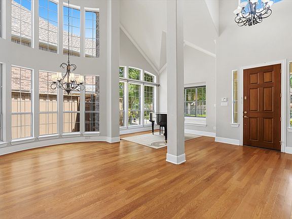 5th image of 12659 Waltham Dr