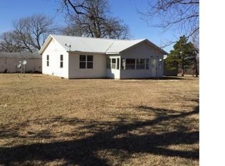 471 Lester Dr, Camdenton, MO 65020