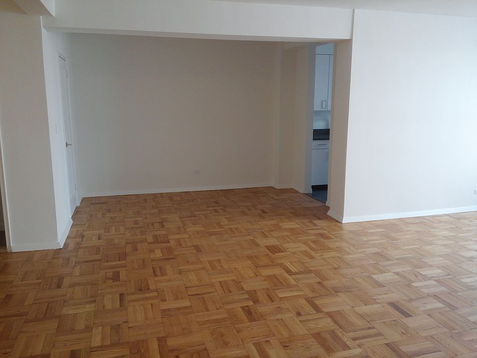 1st image of 20 Beekman Pl APT 8A