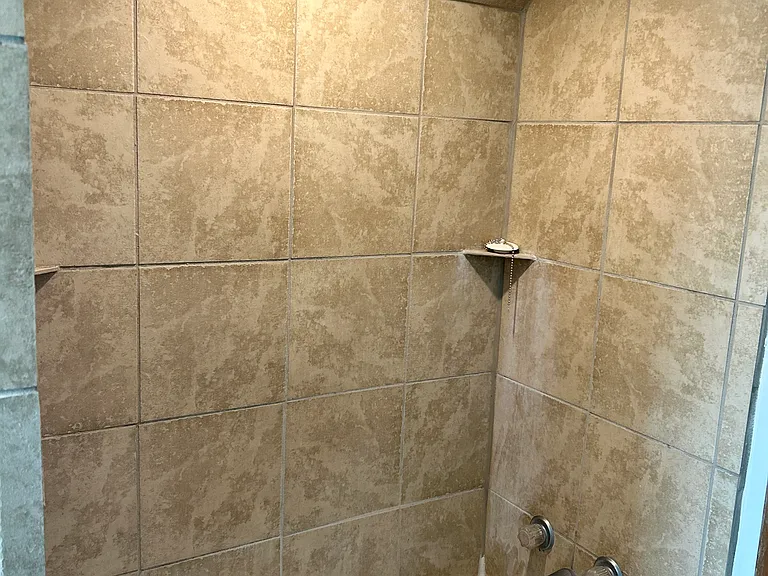 448 Jefferson St #3 — Photo 4