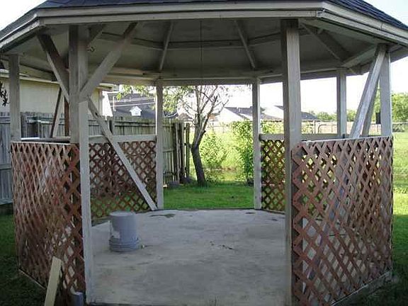 5th image of 4017 Heatherbrook Ct
