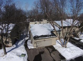 1583 S Bavarian Pass, Minneapolis, MN 55432