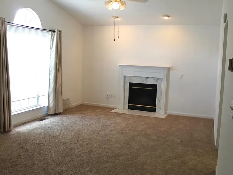 111 Sumner Meadows Ln — Photo 5