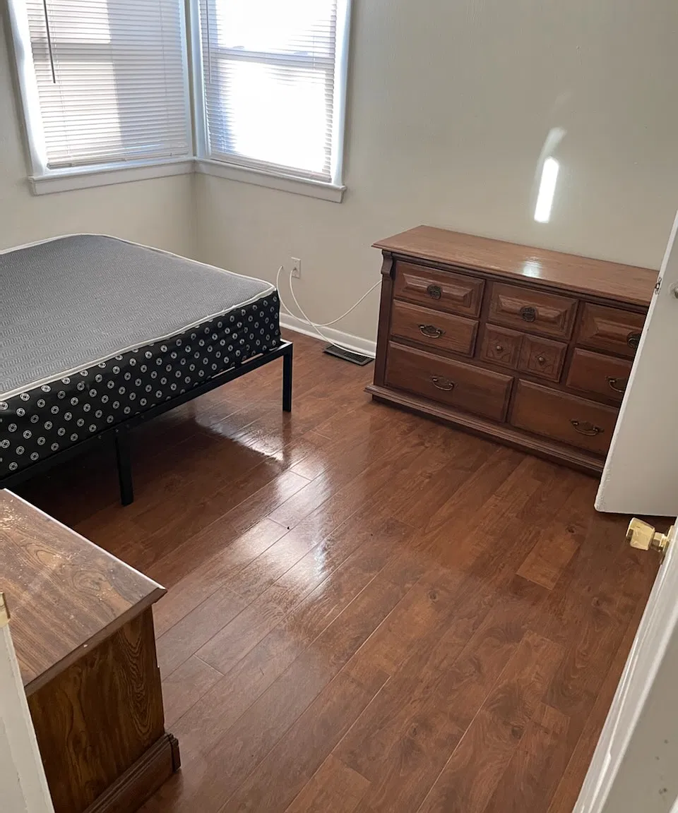 1637 Wingfield Dr — Photo 3