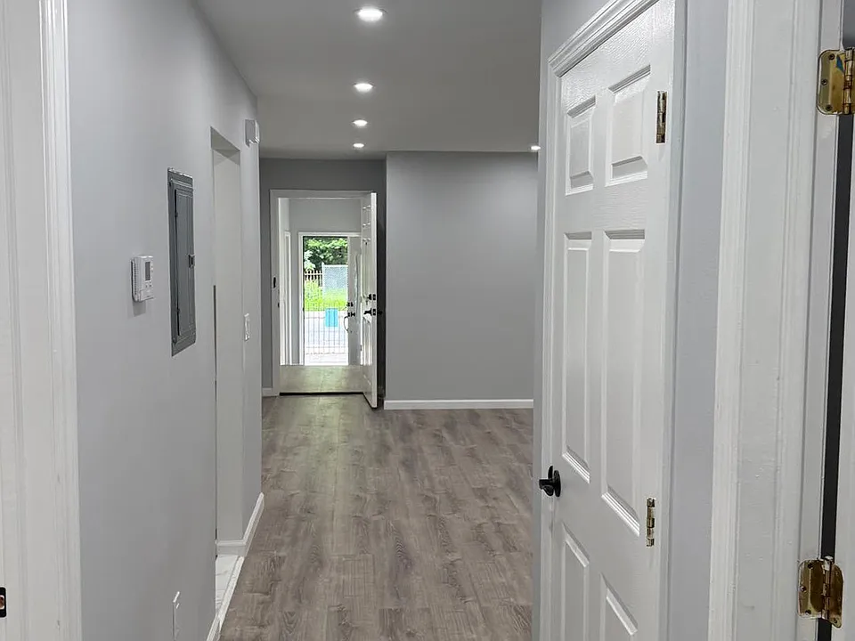 285-287 Rose St #1