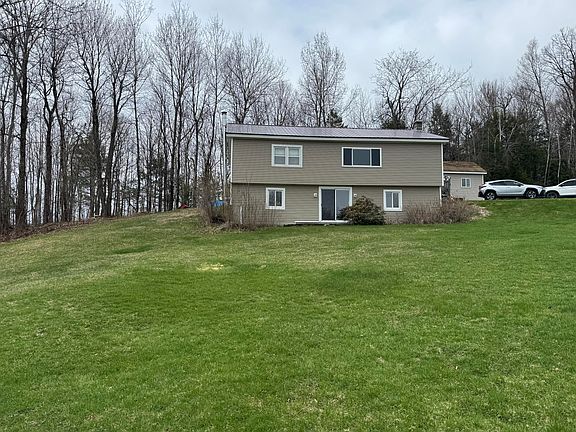 2nd image of 318 Bigelow Road