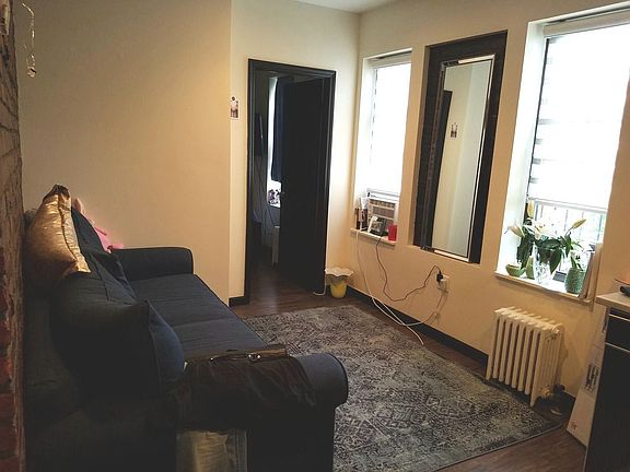 5th image of 240 E 28th St #26D