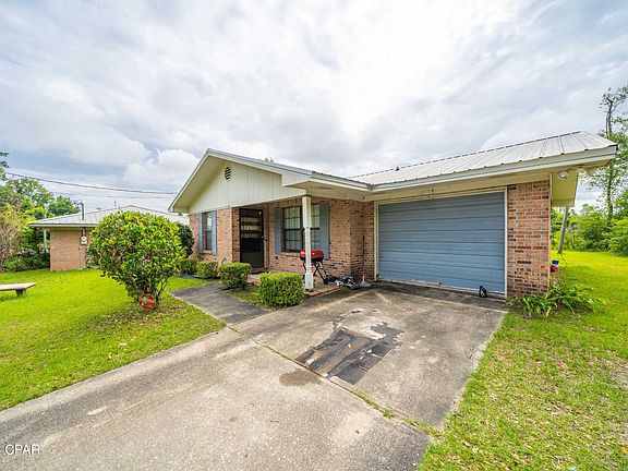4th image of 4236 Village Ct