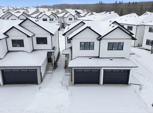 5122 213a St NW #61, Edmonton, AB