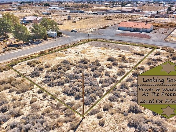 3rd image of 2480 E Hacienda St