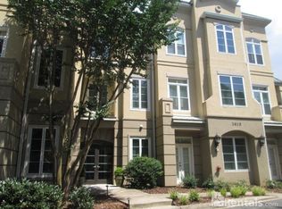 2615 Selwyn Ave APT 101, Charlotte, NC 28209