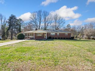 504 Brookwood Ave, Cherryville, NC 28021