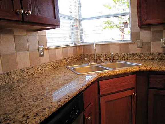 5th image of 12673 Tierra Tigre Ave
