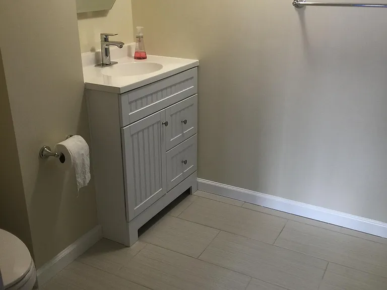 315 Austin Dr — Photo 3