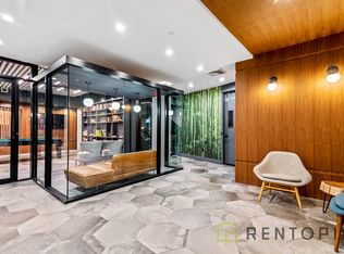 581 Ocean Pkwy APT 2B, Brooklyn, NY 11218