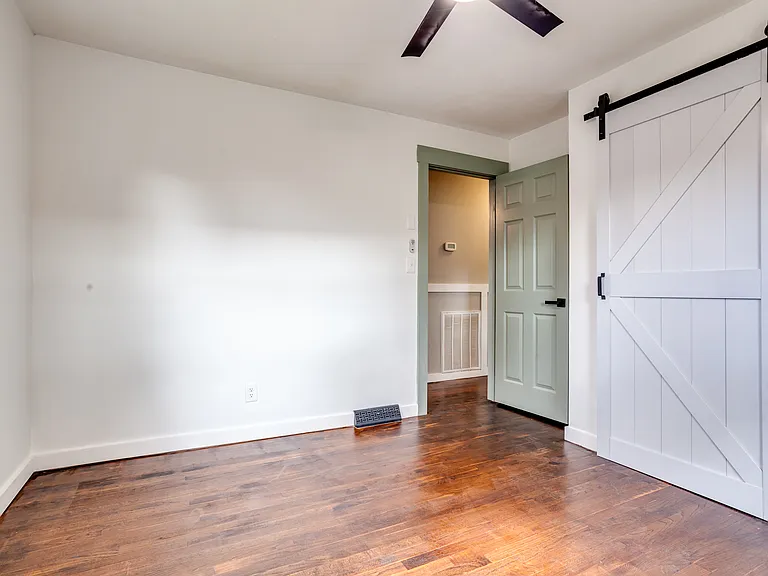 6608 Langston Dr — Photo 26