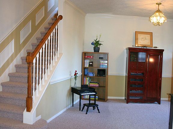 Formal & stair feature custom paint