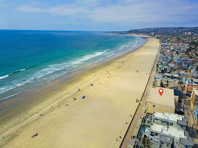 1st image of 3755 Ocean Front Walk Unit 17