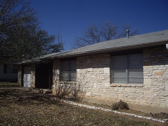 2nd image of 206 W Glenmoor Dr