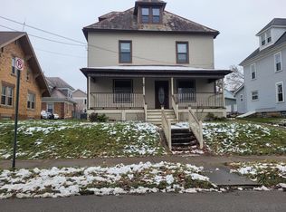 520 Stewart Ave, Grove City, PA