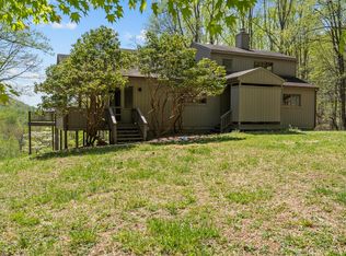 815 Gid Brown Hollow Rd, Washington, VA 22747