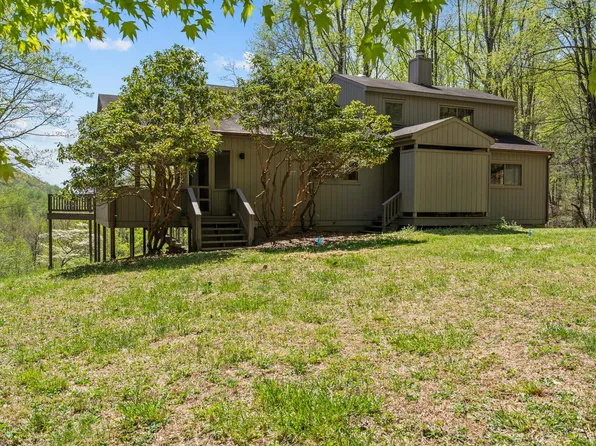 815 Gid Brown Hollow Rd, Washington, VA 22747