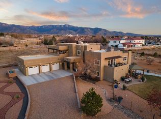 9710 San Bernardino Dr NE, Albuquerque, NM 87122