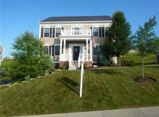 271 Estates Dr, Gibsonia, PA