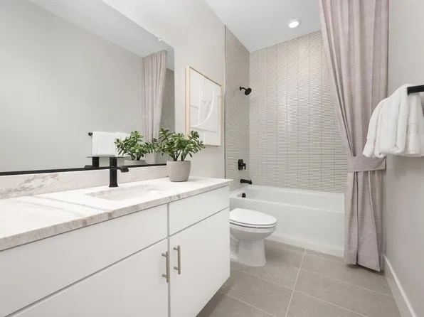 1139 Milan Ter #6, Sunnyvale, CA 94089