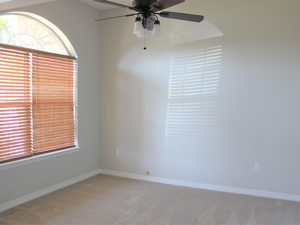 1st image of 2362 Antler Ct