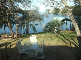 804 Choctaw Ln, Shalimar, FL 32579
