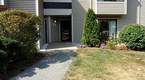 1st image of 6 Thayer Pond Dr #10
