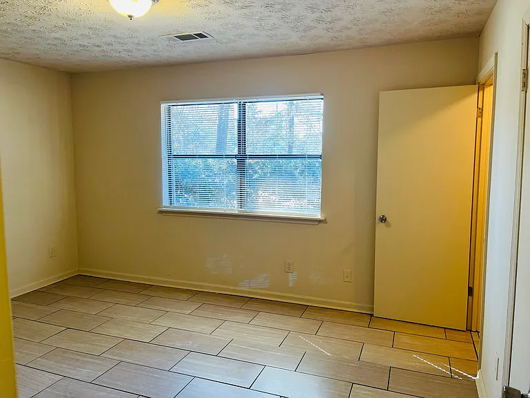 4120 Midway Rd — Photo 7