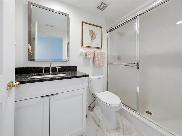 1170 Gulf Blvd #404 — Photo 26