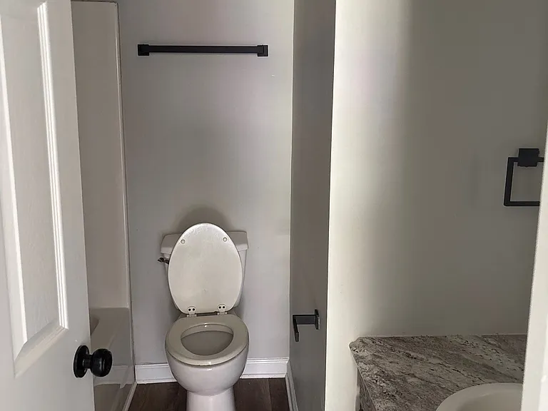 920 N Monroe Ave #1 — Photo 6