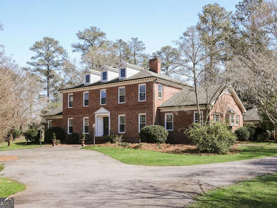 1st image of 130 Wexford Pl