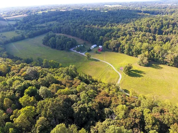 150 Sockwad Rd, Charlotte, TN 37036