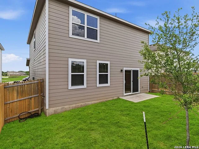 14607 Emerio Dr — Photo 24