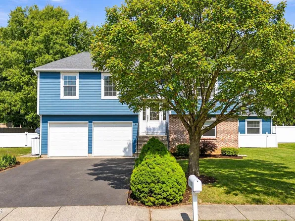15 Deer Run Drive N, Barnegat, NJ 08005