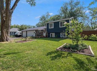 3279 Brookneal St, Commerce Township, MI 48382